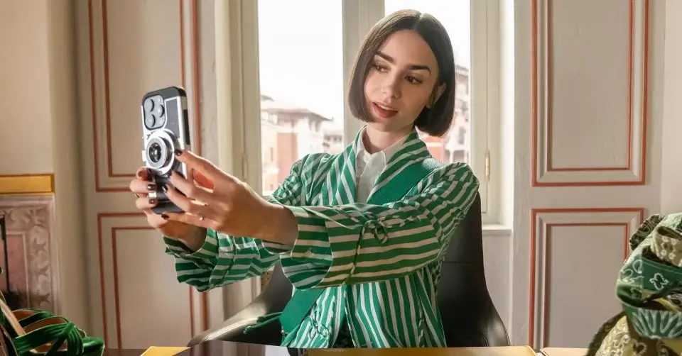 «Эмили в Париже» 6 сезон когда выйдет продолжение и чего ждать